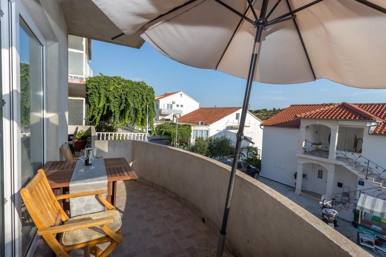 Apartman Lucy Hvar Town Eksteriør bilde
