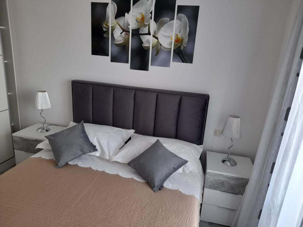 Apartman Lucy Hvar Town Eksteriør bilde